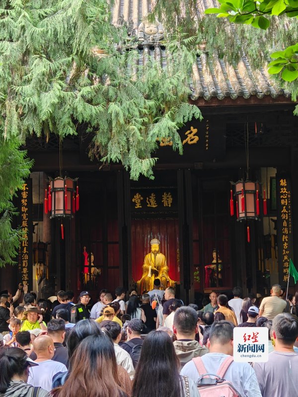 证配所 武侯祠五一“吸睛”又“吸金”：45万游客共赴三国文化盛宴